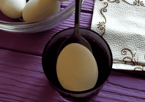 Як пофарбувати яйця на Великдень 2020 своїми руками: 15 способів фарбування в домашніх умовах
