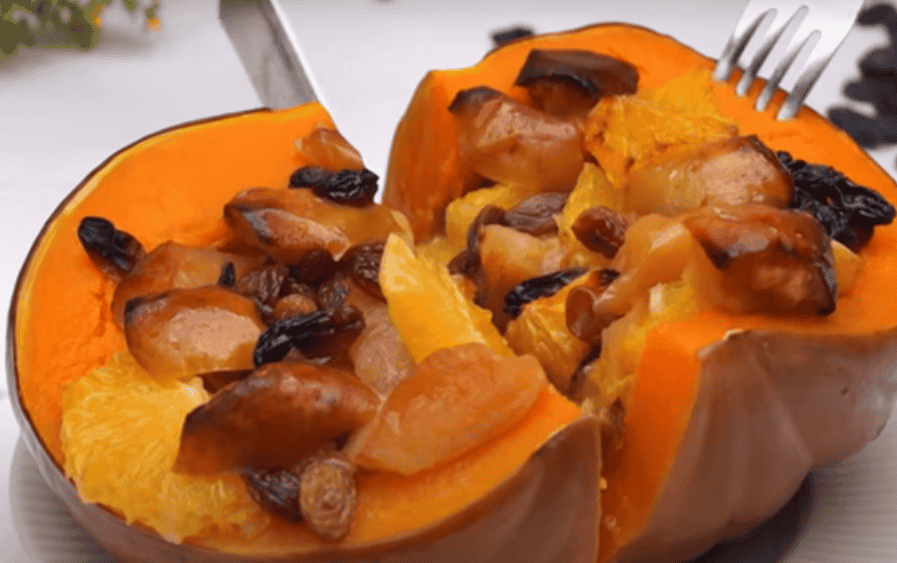 Рецепт гарбуза з фруктами в рукаві: незвично і смачно